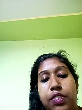 bannerjeesneha20 online show from April 23, 5:15 am