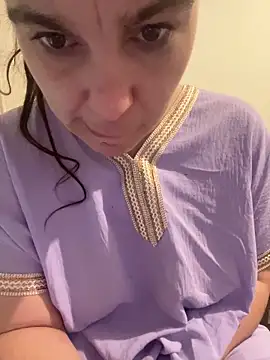 Melanie-beaute online show from April 1, 5:54 pm