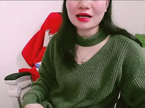 Suhynxx online show from March 27, 7:43 am