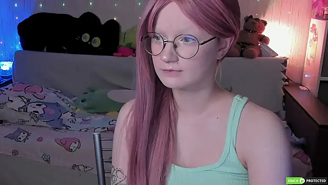 JulietFisher online show from June 21, 2:48 am
