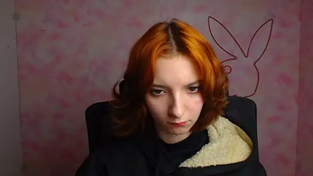 Butterfly Milly online show from April 21, 11:17 am