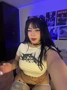 Hinataaa  online show from June 26, 5:20 am