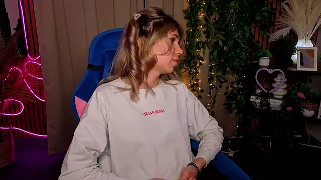 DebbieCobb online show from March 28, 3:00 pm