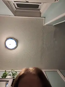 023thickandjuicy07 online show from May 14, 3:01 am