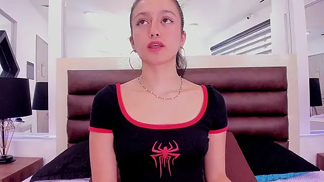 CharloteeTaylor online show from June 15, 8:09 pm