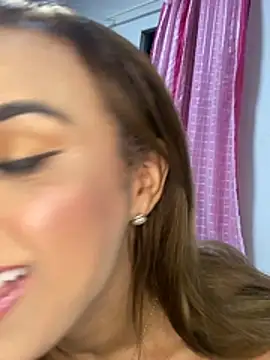 Jullyanaximeness online show from June 25, 9:16 pm