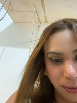 Jullyanaximeness online show from July 18, 5:55 am