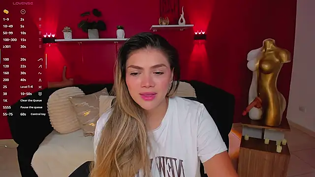 Sofia Velvetx online show from May 5, 2:20 pm