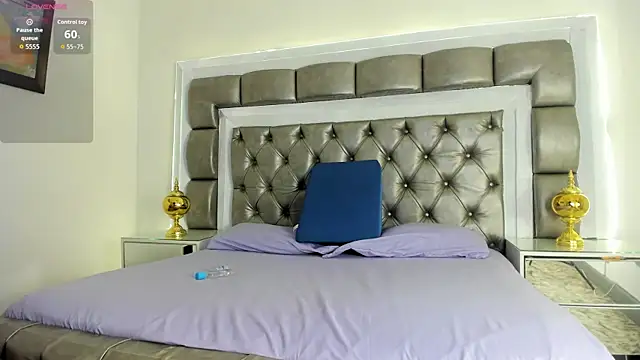 camilavoss online show from April 24, 12:41 pm