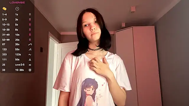 AmeliaMiotii online show from April 22, 11:07 am