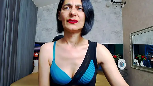 KalystaSwiss online show from April 30, 5:34 am