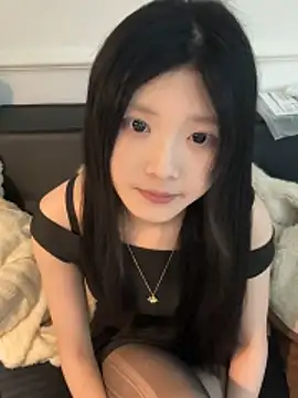 YouMi18 online show from April 1, 1:41 pm