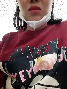 hana 2girl online show from May 12, 3:04 am
