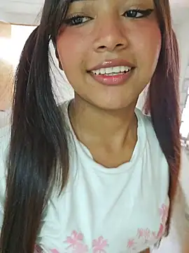 Pretty karol online show from April 26, 1:42 pm