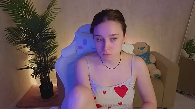 SweetieBlush online show from April 29, 2:48 am