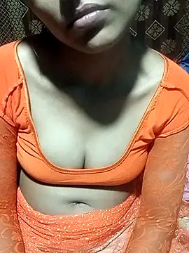 riyaa sexyy online show from May 6, 5:50 pm