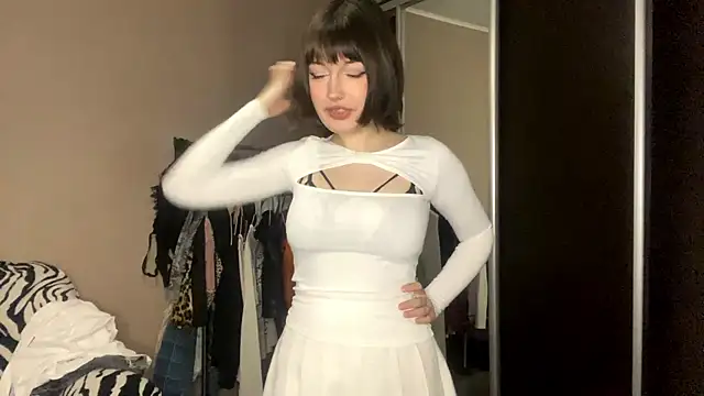 NewYorkAlt online show from April 1, 9:23 pm