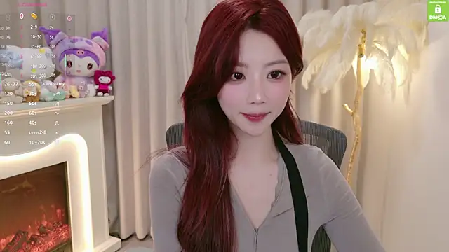 youmibaby11 online show from July 14, 2:44 pm