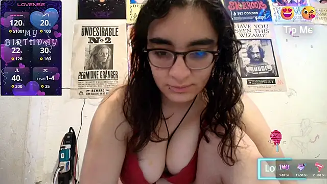 Ellaa honey online show from June 7, 6:26 pm