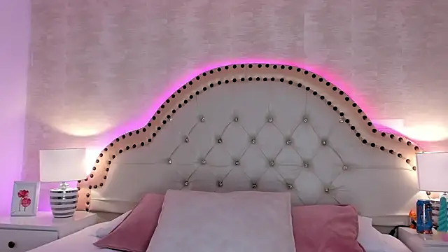 Adara Muller online show from June 19, 8:56 pm