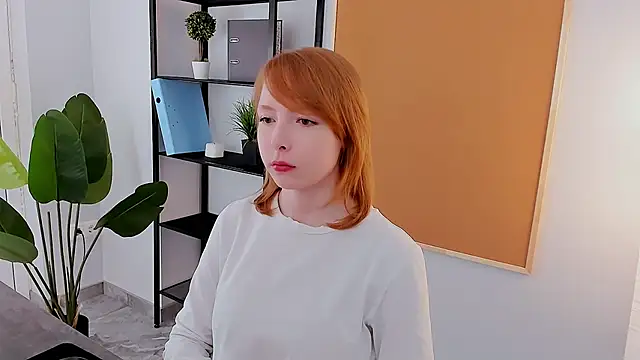 CherryCrushLove online show from April 10, 6:30 am