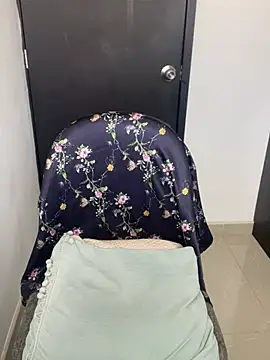 MartinaLorenss online show from April 26, 2:37 pm