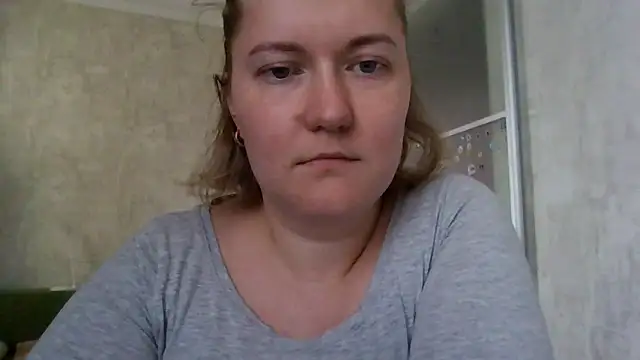 TinaKittyX online show from April 8, 11:45 am