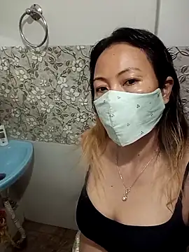 Bristy BigBoobs online show from April 24, 5:05 pm