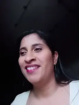 SofiaMendez1  online show from June 30, 3:55 pm