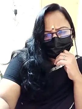monisha cam online show from May 2, 2:42 pm