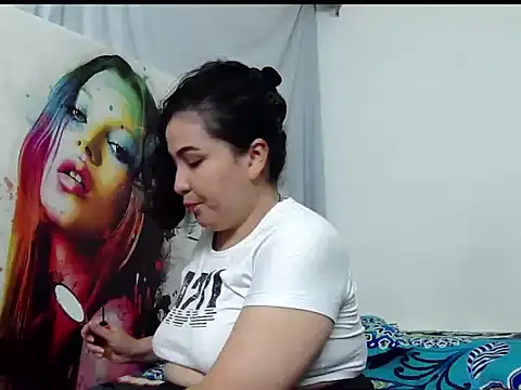 ZoeThorner online show from April 21, 12:01 pm