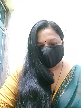 PINKI 024 online show from June 13, 7:50 am