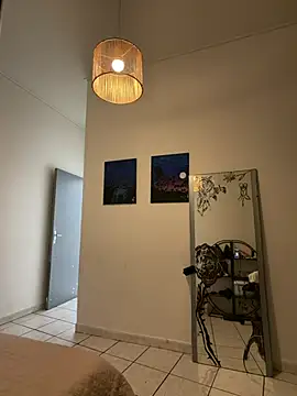 Lolaa92i online show from April 24, 7:49 pm