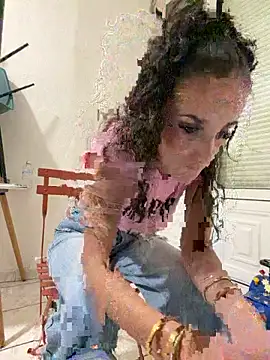 Lolaa92i online show from April 25, 7:44 pm