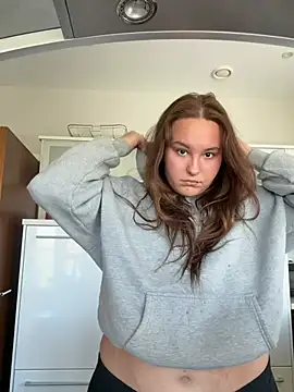 Hollpopss online show from April 23, 12:29 pm