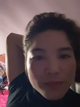 luckythanhy online show from April 2, 6:27 pm