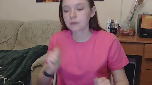 JessicaHolland1 online show from May 17, 6:18 pm