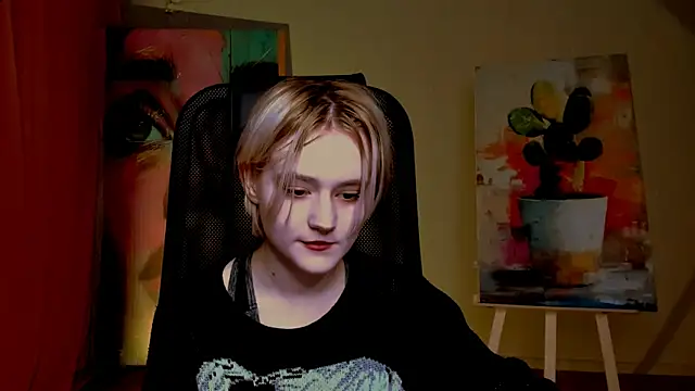 MicheleMarsh online show from April 10, 2:56 pm