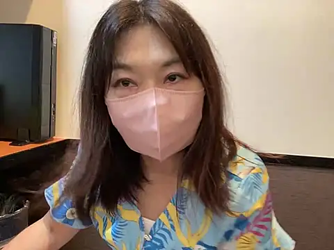 lemonade madame online show from June 7, 1:45 am