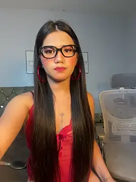 JassmineLove online show from June 6, 8:20 am