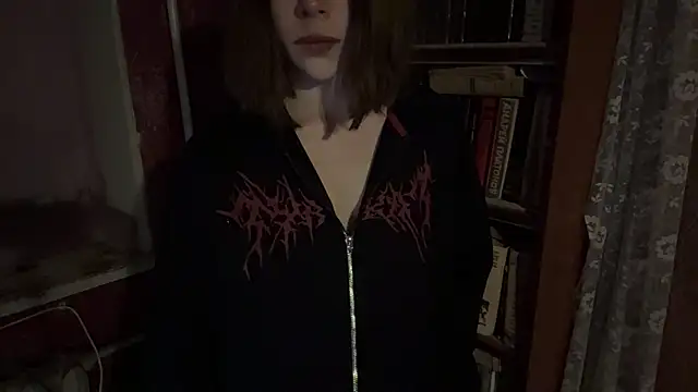 curtl tl online show from April 22, 12:07 am