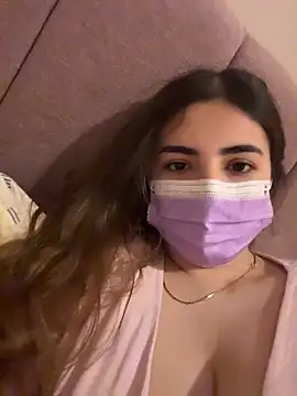 AnnieCartier online show from April 21, 1:07 pm