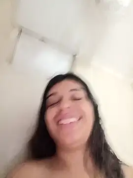 Solange 686 online show from April 20, 9:29 pm