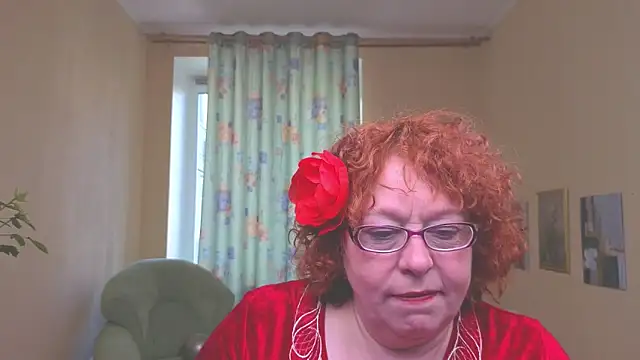 Fara Flutte online show from April 29, 5:32 am