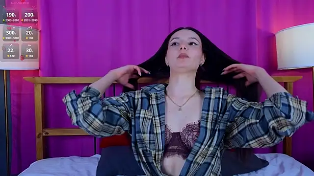 MarieFuller online show from April 12, 8:44 pm