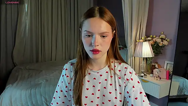 Diana Broooks online show from April 9, 9:15 am