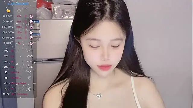 KaKa-01 online show from June 25, 1:02 pm