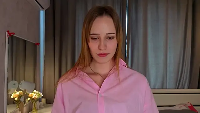 MitsuePostel online show from April 22, 5:37 am