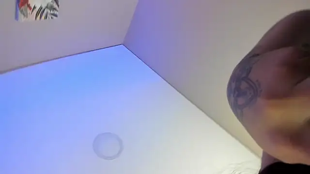 Victoria  lee online show from April 21, 3:24 am