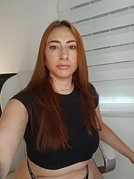 mollysweetx online show from April 29, 7:30 pm